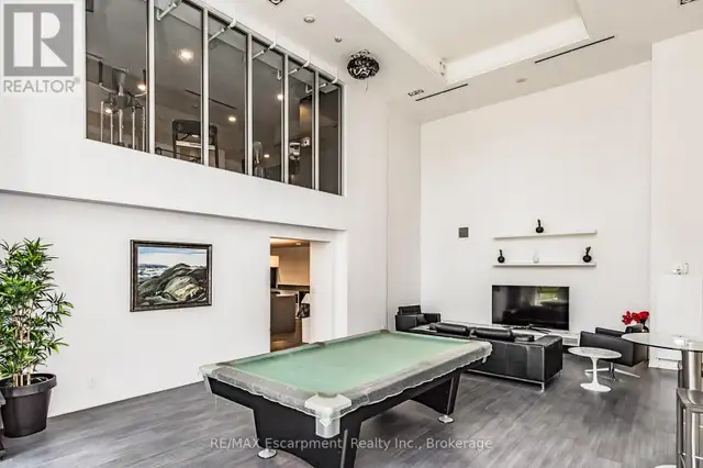 1606 - 1940 IRONSTONE DRIVE Burlington (Uptown), Ontario in Condos for Sale in Oakville / Halton Region - Image 34