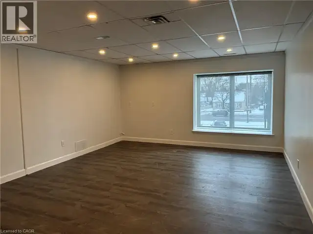 185 PLAINS Road E Unit# 7 Burlington, Ontario in Commercial & Office Space for Rent in Oakville / Halton Region - Image 3