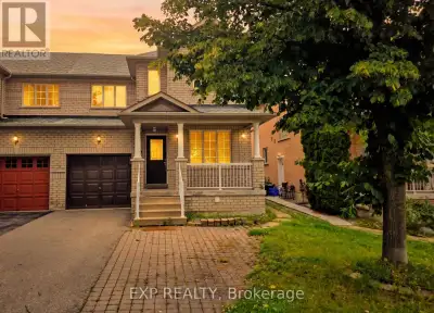 Ideally situated in Newmarket's desirable Woodland Hill community. Tucked onto a quiet, family-frien...