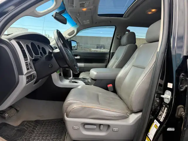 2007 Toyota Tundra Crewmax Limited LIFTED! in Cars & Trucks in Lethbridge - Image 10