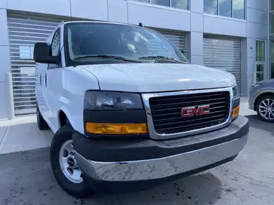 AMVIC Licensed Dealer The 2025 GMC Savana Cargo Van in Summit White is a reliable and versatile work...