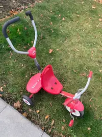 Radio Flyer Deluxe Steer and Stroll Trike, Red Push Toy