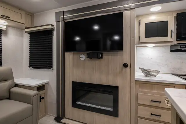 2026 Forest River DELLA TERRA 272RL in Travel Trailers & Campers in Regina - Image 13