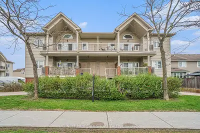 Stunning 2-Bedroom Condo in the Heart of Barrhaven! Boasting 9-foot ceilings throughout, this open-c...