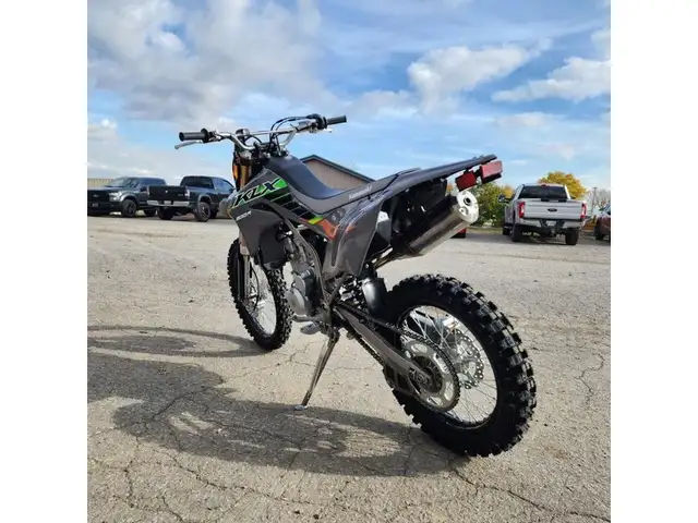 2025 Kawasaki KLX300R in Dirt Bikes & Motocross in Brantford - Image 7