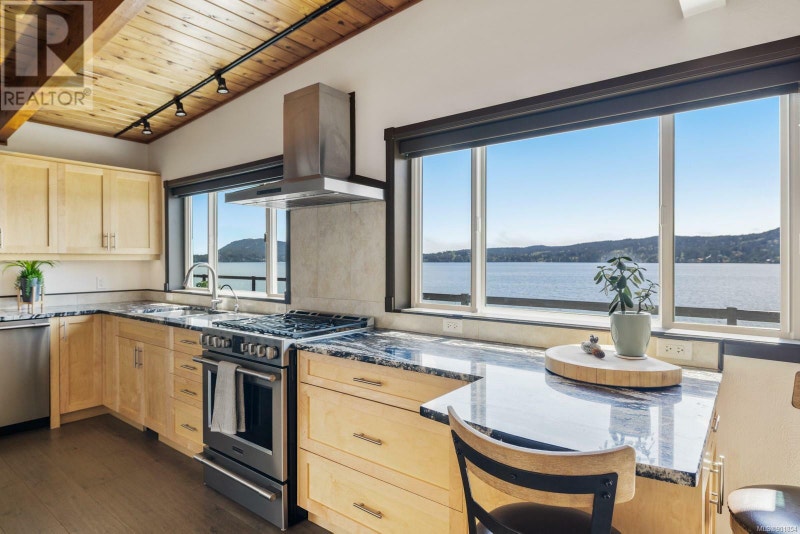 2050 Winnipeg Rd, Sooke, BC, V9Z0C3