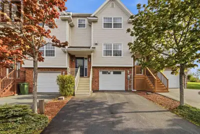Welcome to this beautifully maintained immaculate home....A MUST SEE...low-maintenance townhouse on...