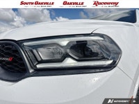 Apple Carplay / Android Auto, Clean Accident History Report, AWD, Blacktop Package, Heated front sea... (image 7)