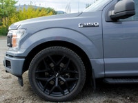 The 2020 Ford F-150 XL in a sophisticated gray finish with a robust 4x4 drivetrain offers exceptiona... (image 5)