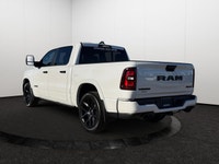 Leather Trimmed Bucket Seats, Remote Start System, Heated Front Seats, Heated Steering Wheel, Ventil... (image 3)