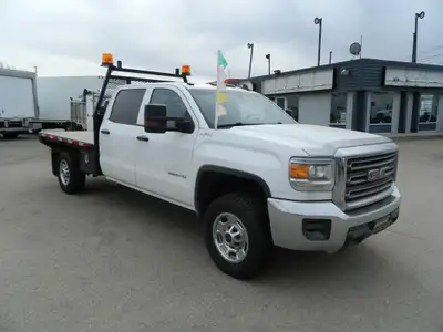 Welcome to Central Truck Sales. 2017 GMC 4X4 2500 H/D CREW CAB DECK TRUCK ,6.0L engine automatic tra...