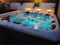 SWIM SPA AND HOT TUBS THE STARGATE NOW AT FACTORY HOT TUBS!!!