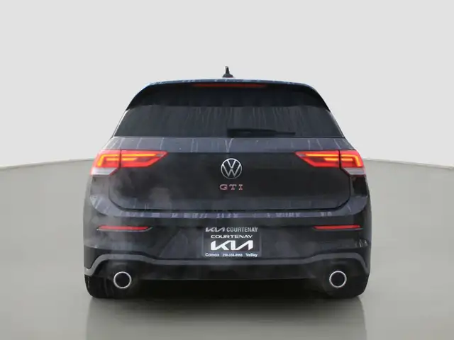 2022 Volkswagen Golf GTI Autobahn Auto for sale in Cars & Trucks in Comox / Courtenay / Cumberland - Image 5