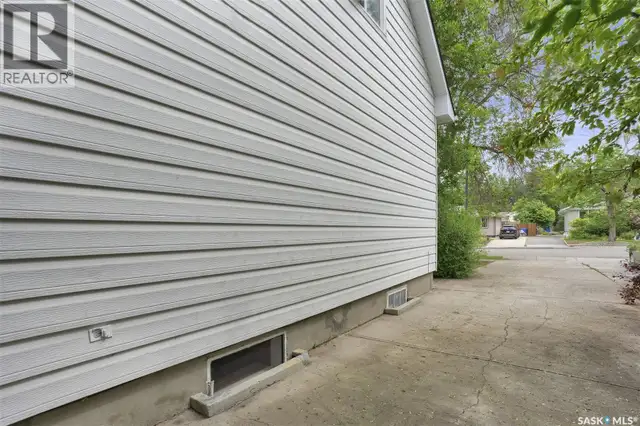 26 SCOTT STREET Regina, Saskatchewan in Houses for Sale in Regina - Image 41