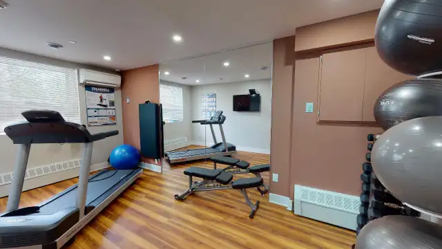 Apartment for Rent at 455 Maple, Downtown | Long Term Rentals ...