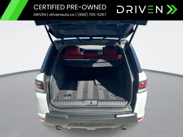 2017 Land Rover Range Rover Sport in Cars & Trucks in Markham / York Region - Image 25