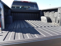 2026 Chevrolet Silverado 1500 ... Engine: Turbocharged Gas I4 2.7L/166 L/100Km City: 13.7 L/100Km Hw... (image 8)