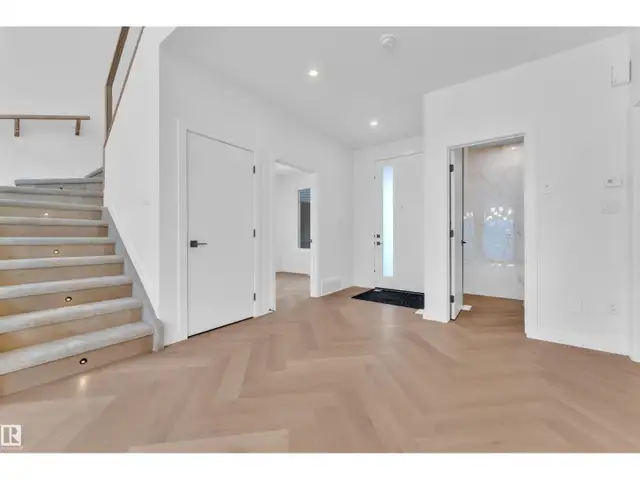 247 166 AV NE Edmonton, Alberta in Houses for Sale in Strathcona County - Image 7