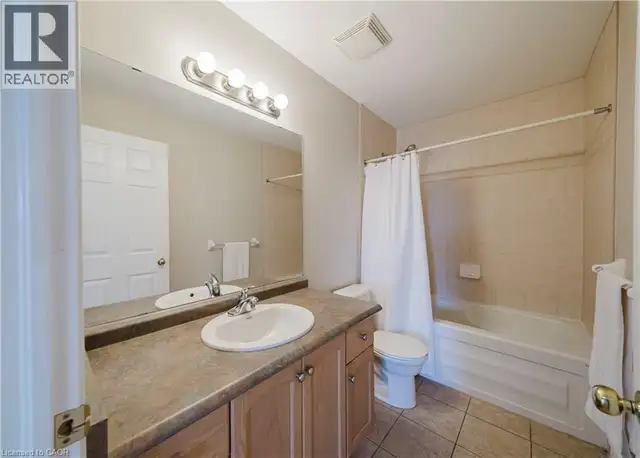 24 JOSEPH LICHTI Lane Baden, Ontario in Houses for Sale in Kitchener / Waterloo - Image 32