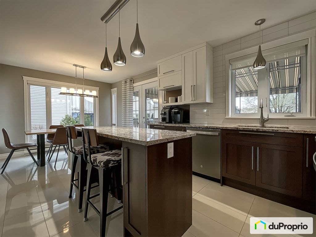 $525,000 - 2 Storey for sale in St-Jean-Chrysostome — photo 3