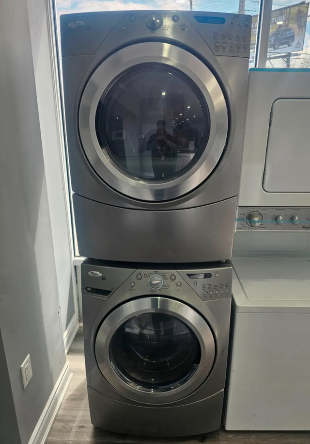 WOW Whirlpool 27" Grey Frontload Stackable Washer Dryer Set in Washers & Dryers in Hamilton