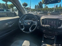 This GMC Terrain boasts a Turbocharged Gas/E15 I4 1.5L/92 engine powering this Automatic transmissio... (image 8)