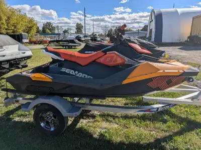 2018 Sea-Doo SPARK TRIXX 3UP 2018 Spark Trixx 3up 98 hours. Trailer not included 98 hours 2018 Sea-D...