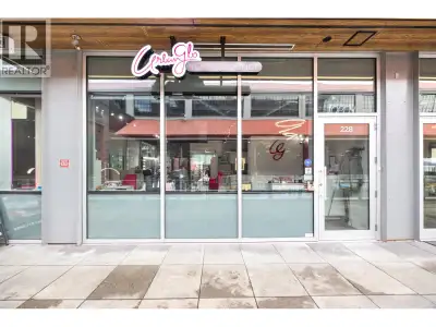 Well-established UrbanGlo Beauty Lounge for sale in the heart of Lower Lonsdale, North Vancouver. Lo...