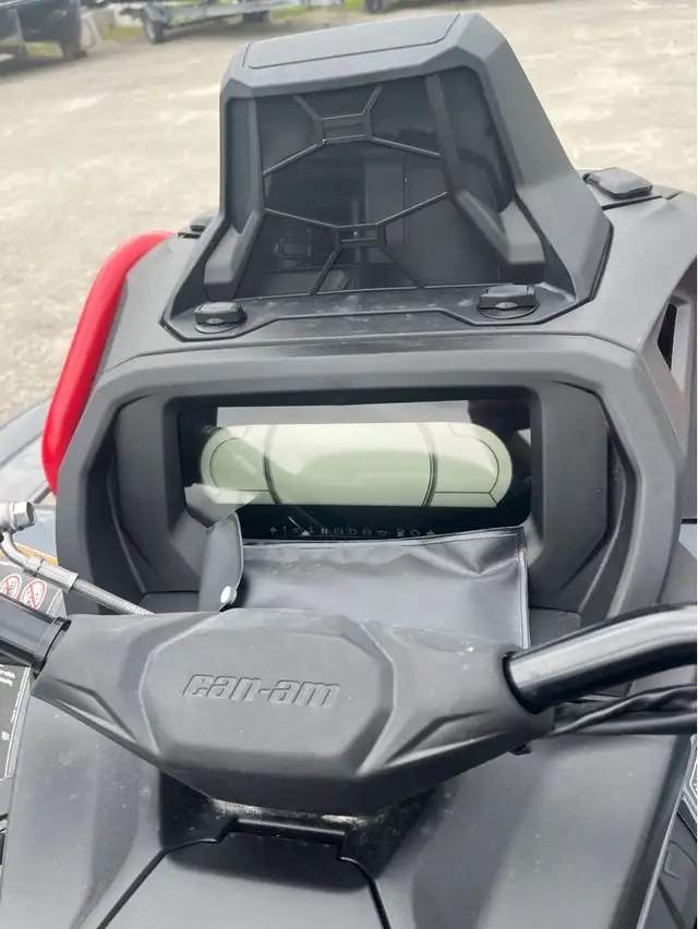 2025 Can-Am OUTLANDER XMR 850 in ATVs in Ottawa - Image 12