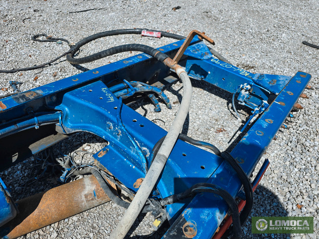 2016 Kenworth T880 K-Frame Crossmember - Stock#: KW-0799-114 in Heavy Equipment Parts & Accessories in Hamilton - Image 3
