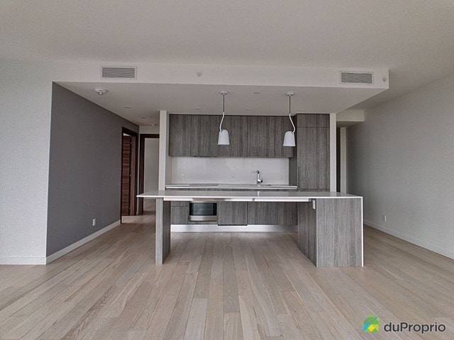 $757,000 - Condominium in Ville-Marie (downtown, old Mtl) — photo 2