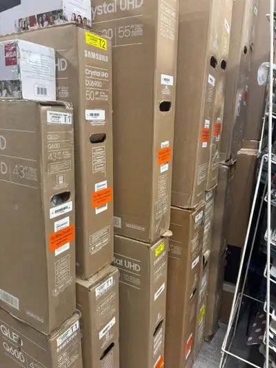 Samsung Smart TV - Samsung 43" DU8000, Samsung 43" DU7100 ------------------------------------------...