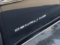 2021 GMC Sierra 3500HD Denali Premium, powerful, and built for heavy-duty confidence this 2021 GMC S... (image 9)