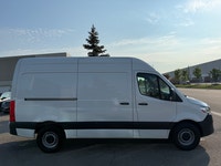 Alexander The Great Inc. Auto Sales 2695 Durante Way Milton, ON, L9T 5J1 Phone: 416-839-1558 2023 Me... (image 4)