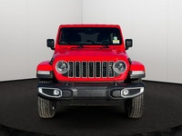 This 2026 JEEP WRANGLER 4-DOOR SAHARA has the following options Cloth Low-Back Bucket Seats, Remote... (image 6)