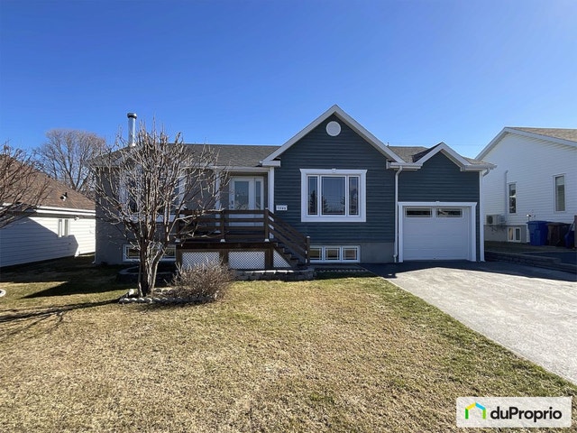 $385,000 - Bungalow for sale in Mont-Joli — photo 2
