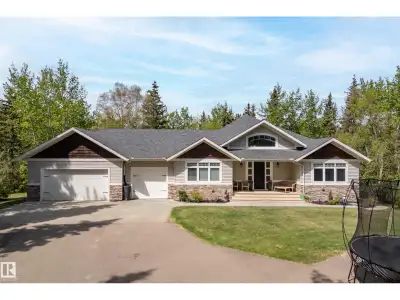 Nestled in a breathtaking Canmore-like setting just 7 minutes west of Stony Plain with pavement all...