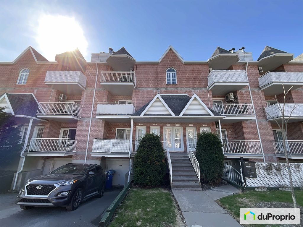 $350,000 - Condominium in Pointe-Aux-Trembles / East Montreal — photo 1
