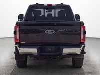 This Ford Super Duty F-350 SRW boasts a Intercooled Turbo Diesel V-8 6.7 L/406 engine powering this... (image 4)