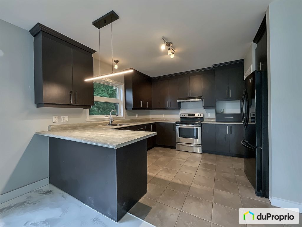 $675,000 - Duplex for sale in St-Etienne-De-Lauzon — photo 3