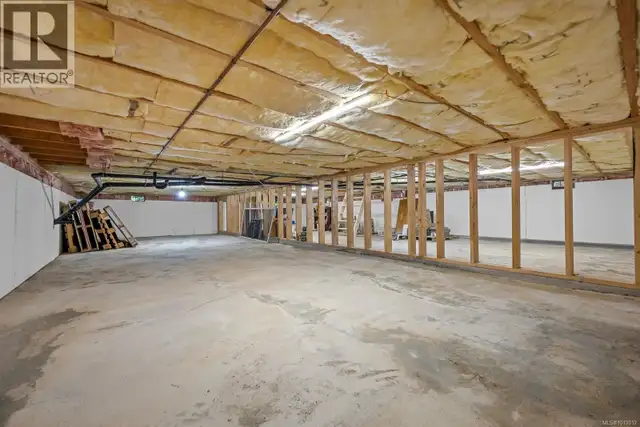 3465 CESSFORD Rd Courtenay, British Columbia in Houses for Sale in Comox / Courtenay / Cumberland - Image 40