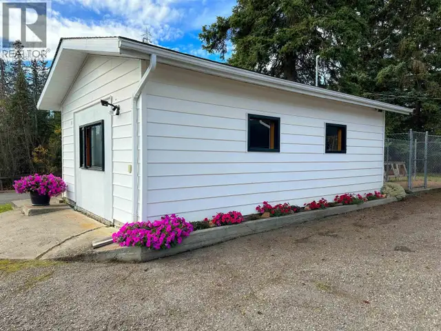 2880 ROBERTS ROAD Fort St. James, British Columbia in Houses for Sale in Smithers - Image 30