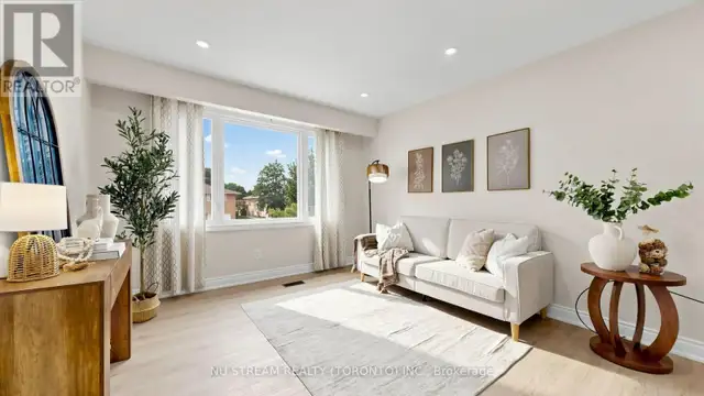 297 TOLL GATE BOULEVARD Waterloo, Ontario in Houses for Sale in Kitchener / Waterloo - Image 6