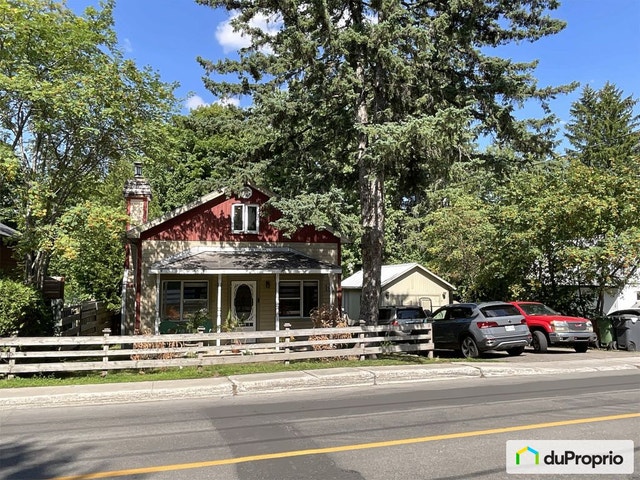 $599,999 - 2 Storey for sale in St-Sauveur — photo 1