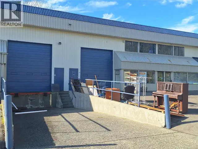 C 690 Comox Rd Nanaimo, British Columbia in Commercial & Office Space for Rent in Nanaimo - Image 3