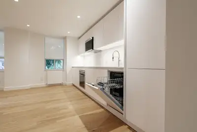 Renovated Akelius one bedroom apartment for rent. Located near Avenue and Oriole Parkway in the Midt...
