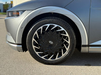 no accident --- SUPERB AUTO/ Located at 19 Vanley Crescent, North York, Ontario. All Carfax Reports... (image 9)