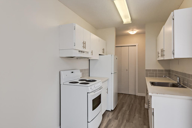 Modern Apartments with Air Conditioning - Astro Villa - Apartmen in Long Term Rentals in Swift Current - Image 2