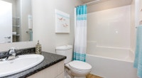 Broadstreet's Lindgren Manor offers 1, 2, and 3 bedroom pet friendly apartments for rent in northeas... (image 7)