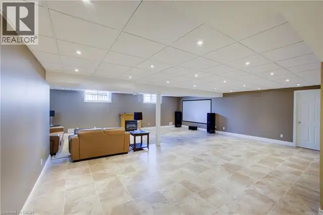 457 CARYNDALE Drive Kitchener, Ontario in Houses for Sale in Kitchener / Waterloo - Image 30